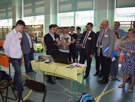 Sukces uczniów „Mechanika” i Puchar na V edycji Festiwalu Młodych Naukowców w ZST Rybnik
